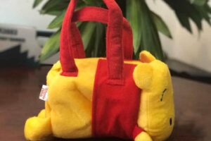 Giỏ xách vải bông Pooh