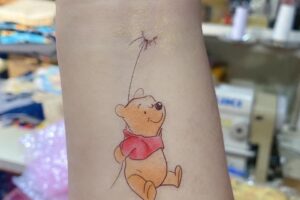 Hình xăm gấu Pooh