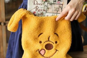 Giỏ vải lông xù gấu Pooh